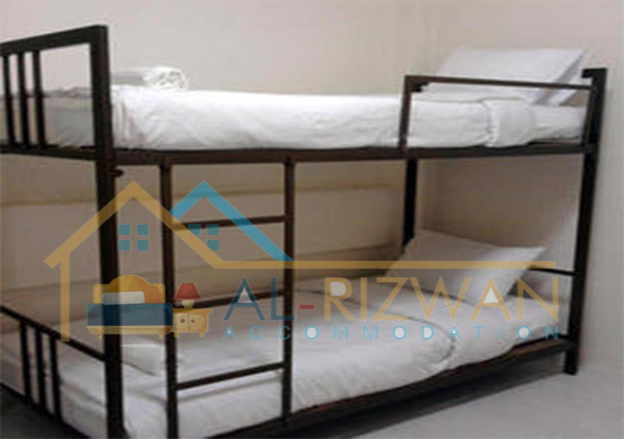 Al Rizwan Bed Space Дубай Экстерьер фото